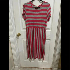 Riah dress sz Clyde pink and gray
